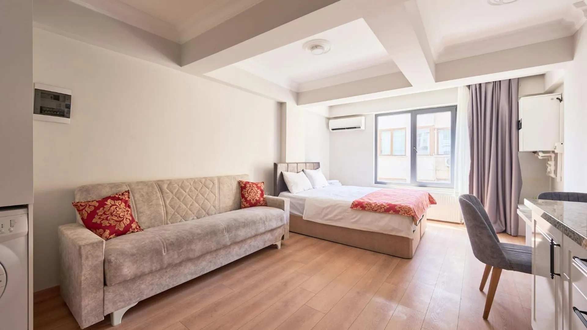 Aymira Hotel Pangalti 伊斯坦布尔 0*,  土耳其